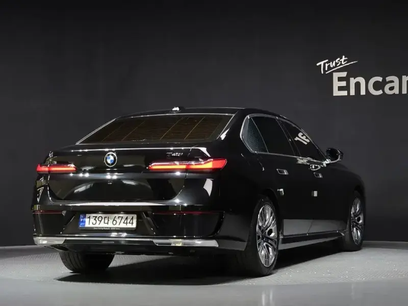 2023 BMW 7 серии с пробегом 38 555 км