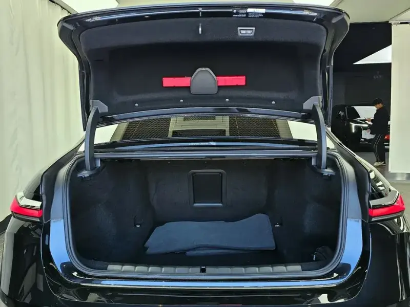 2023 BMW 7 серии с пробегом 38 555 км
