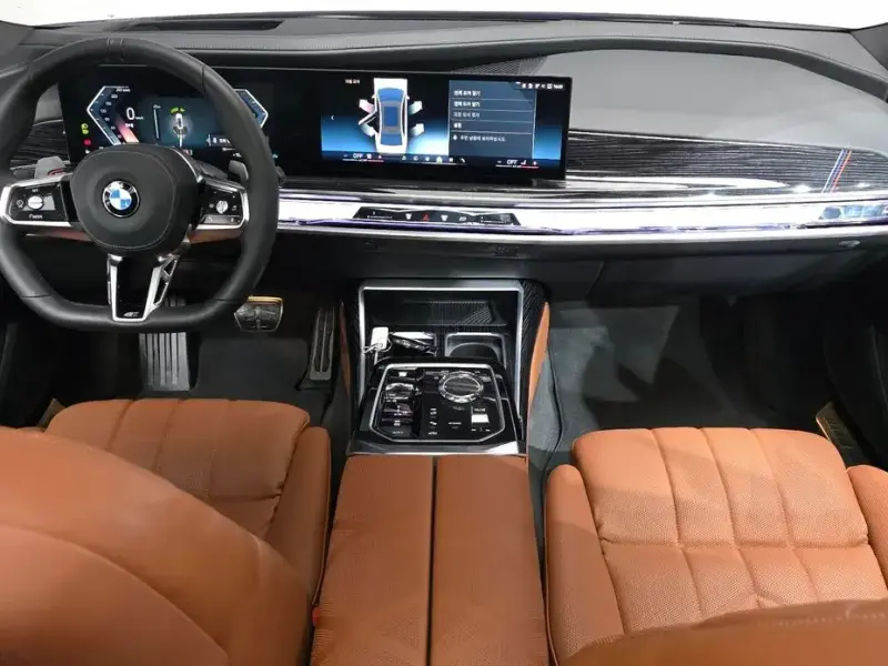 2025 BMW 7 серии с пробегом 5 818 км
