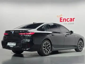 2025 BMW 7 серии с пробегом 17 546 км