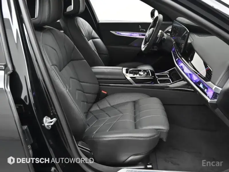 2024 BMW 7 серии с пробегом 28 983 км