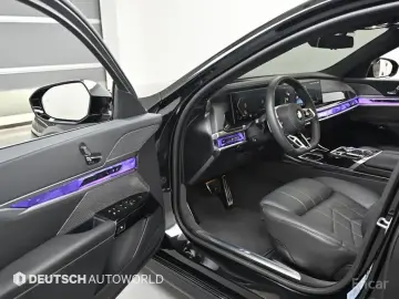 2024 BMW 7 серии с пробегом 28 983 км