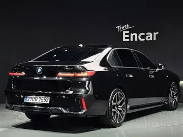 2025 BMW 7 серии с пробегом 15 072 км