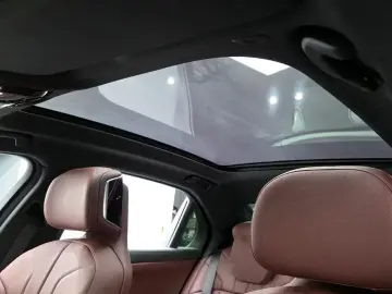 2025 BMW 7 серии с пробегом 15 398 км