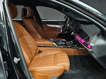 2025 BMW 7 серии с пробегом 15 072 км