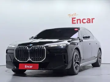 2025 BMW 7 серии с пробегом 8 375 км
