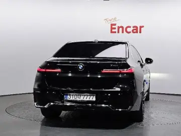 2025 BMW 7 серии с пробегом 17 689 км