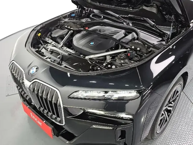 2025 BMW 7 серии с пробегом 17 689 км