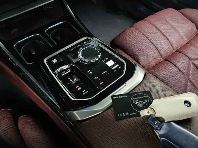 2025 BMW 7 серии с пробегом 17 689 км