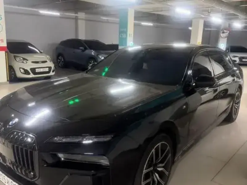 2024 BMW 7 серии с пробегом 30 350 км