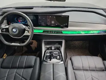 2023 BMW 7 серии с пробегом 20 401 км