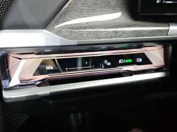 2024 BMW 7 серии с пробегом 25 343 км