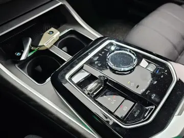 2023 BMW 7 серии с пробегом 20 401 км