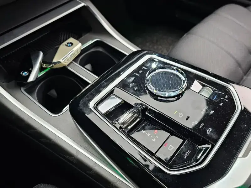 2023 BMW 7 серии с пробегом 20 401 км