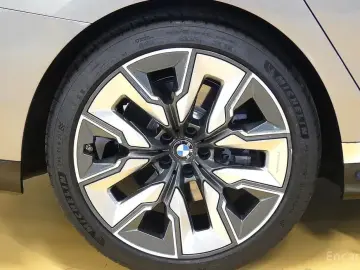 2024 BMW 7 серии с пробегом 7 100 км