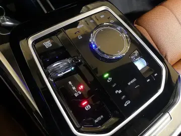 2024 BMW 7 серии с пробегом 7 100 км