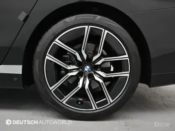 2024 BMW 7 серии с пробегом 24 288 км