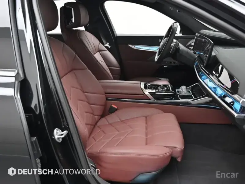 2024 BMW 7 серии с пробегом 24 288 км
