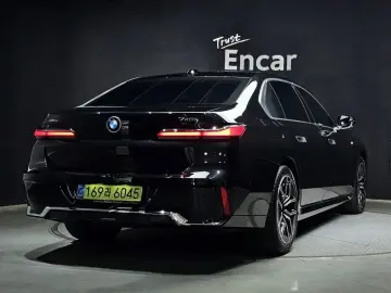 2025 BMW 7 серии с пробегом 5 567 км