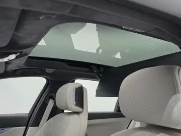 2025 BMW 7 серии с пробегом 7 400 км