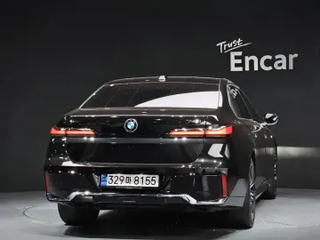 2024 BMW 7 серии с пробегом 36 652 км