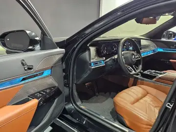 2024 BMW 7 серии с пробегом 25 959 км