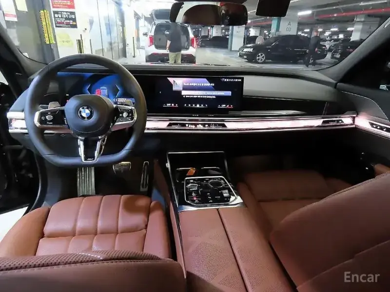 2025 BMW 7 серии с пробегом 18 198 км