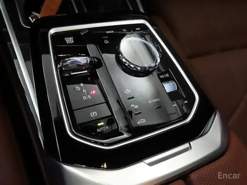 2025 BMW 7 серии с пробегом 18 198 км