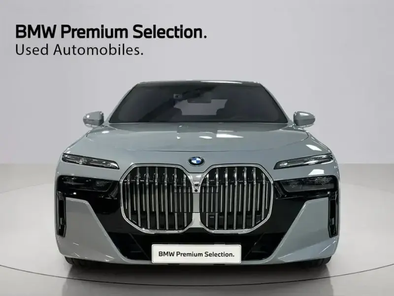 2024 BMW 7 серии с пробегом 15 349 км