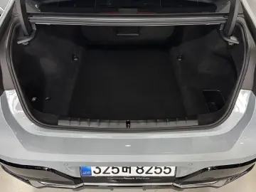 2024 BMW 7 серии с пробегом 15 349 км