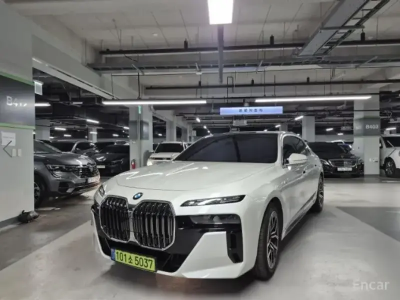 2024 BMW 7 серии с пробегом 22 995 км
