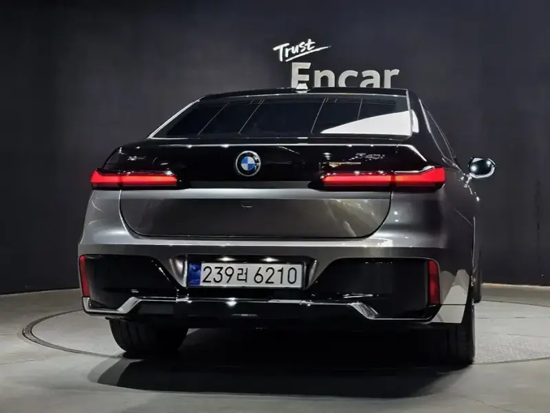 2025 BMW 7 серии с пробегом 16 241 км