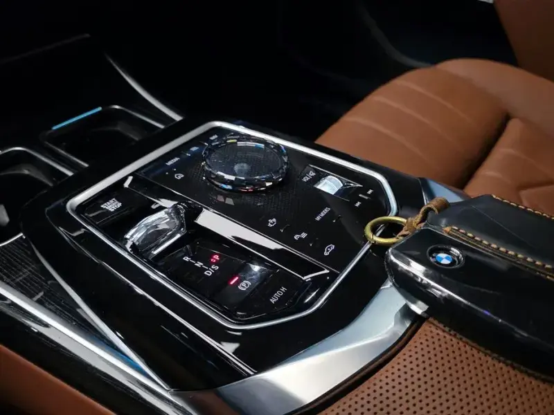 2025 BMW 7 серии с пробегом 16 241 км