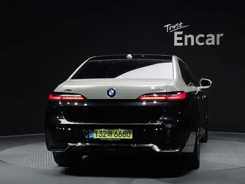 2025 BMW 7 серии с пробегом 5 871 км