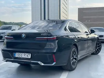 2025 BMW 7 серии с пробегом 5 000 км