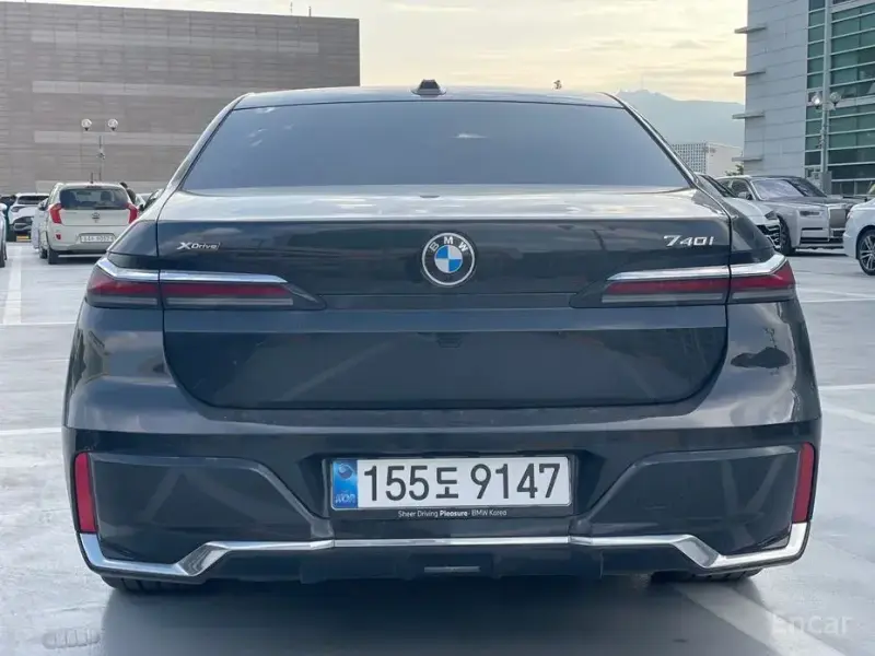 2025 BMW 7 серии с пробегом 5 000 км