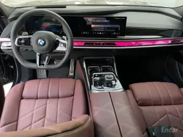 2025 BMW 7 серии с пробегом 5 000 км