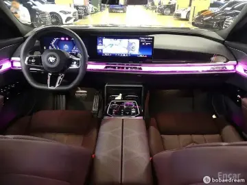 2025 BMW 7 серии с пробегом 13 000 км