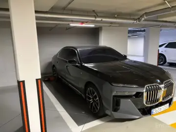 2024 BMW 7 серии с пробегом 16 000 км