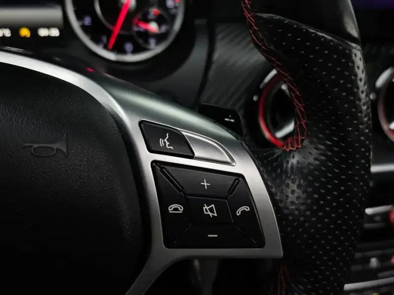 2015 Mercedes-Benz A-Класс с пробегом 91 605 км