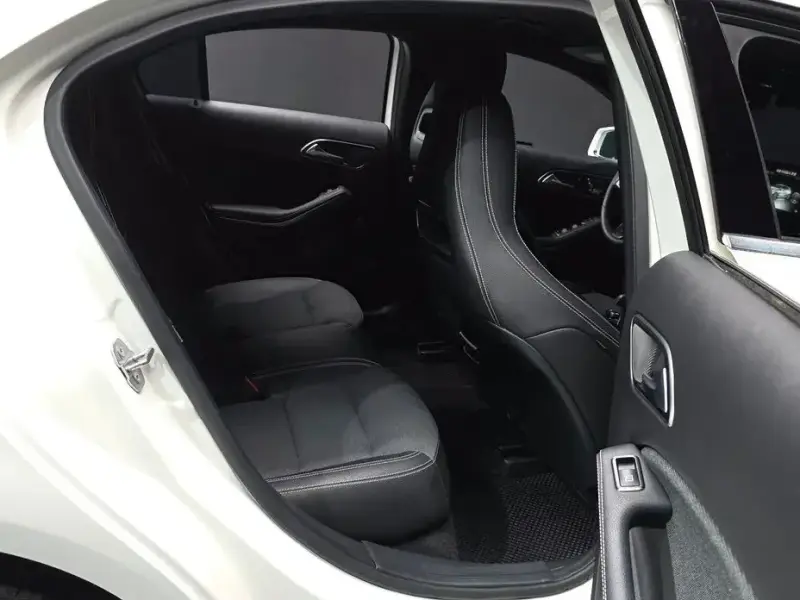 2018 Mercedes-Benz A-Класс с пробегом 29 161 км