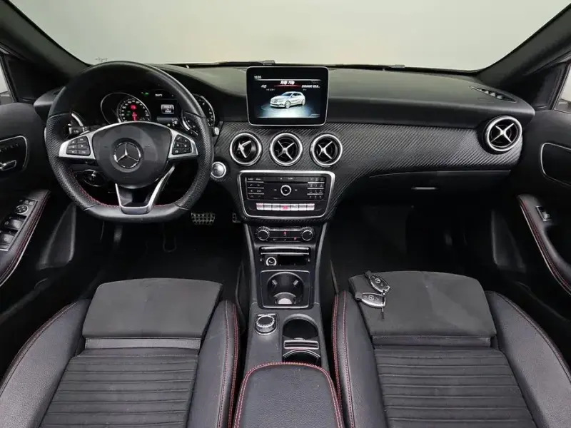2018 Mercedes-Benz A-Класс с пробегом 73 785 км
