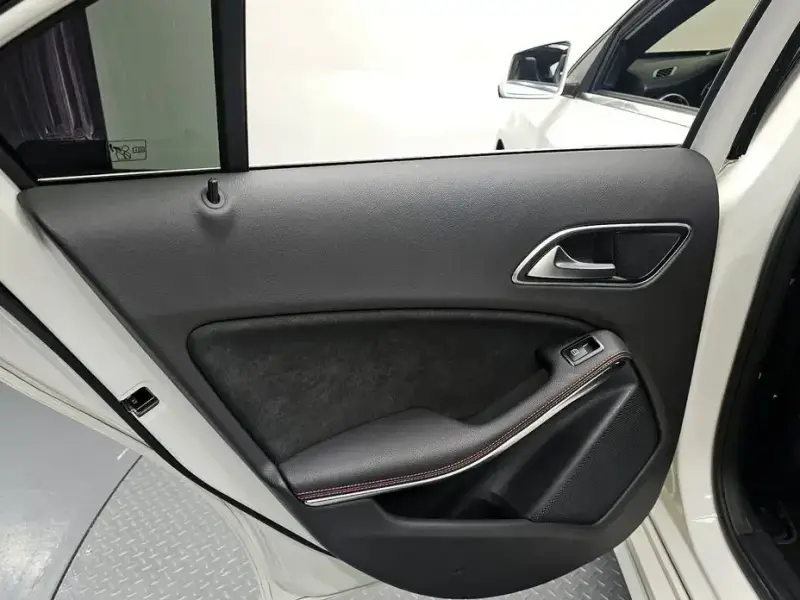 2018 Mercedes-Benz A-Класс с пробегом 73 785 км