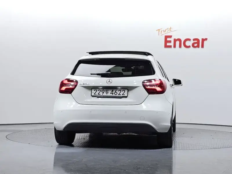2018 Mercedes-Benz A-Класс с пробегом 119 336 км