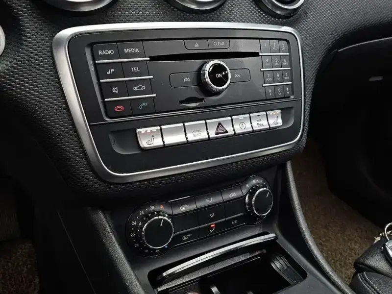 2018 Mercedes-Benz A-Класс с пробегом 119 336 км