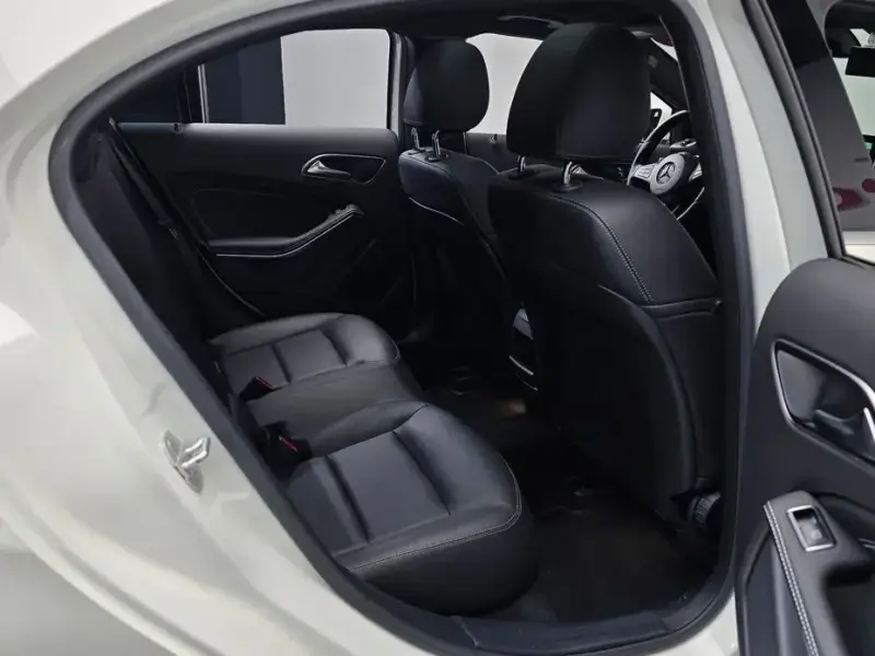 2016 Mercedes-Benz A-Класс с пробегом 56 107 км