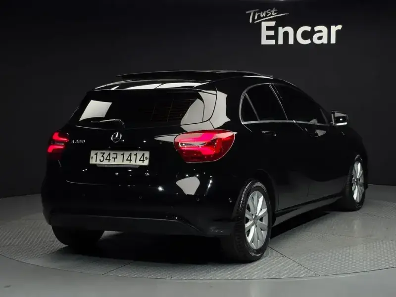 2016 Mercedes-Benz A-Класс с пробегом 116 857 км
