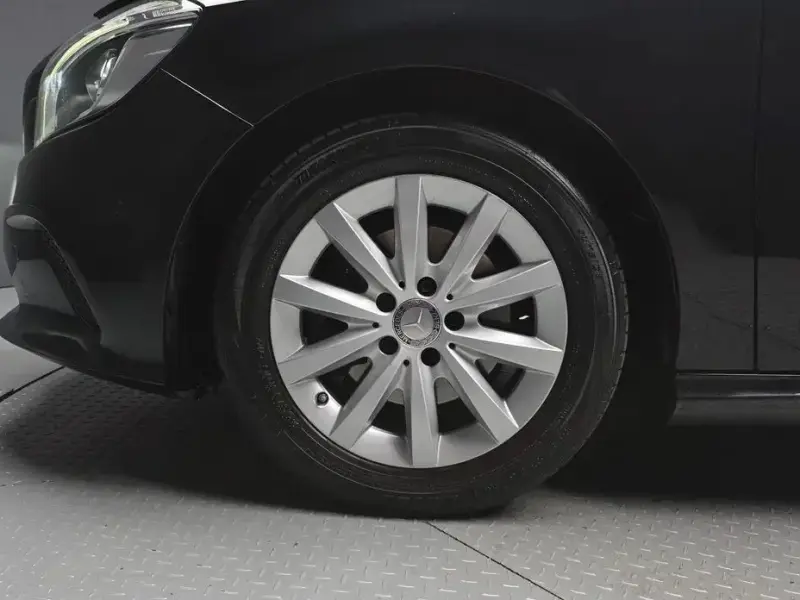 2016 Mercedes-Benz A-Класс с пробегом 116 857 км