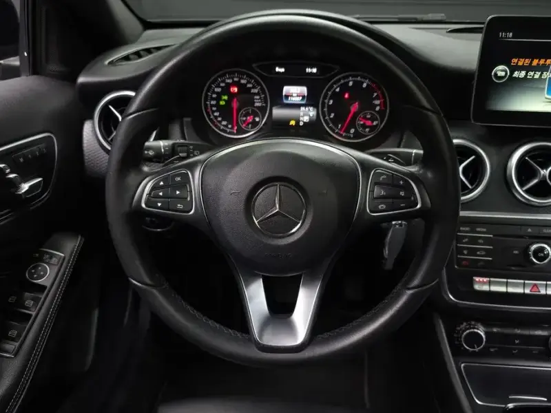 2016 Mercedes-Benz A-Класс с пробегом 116 857 км