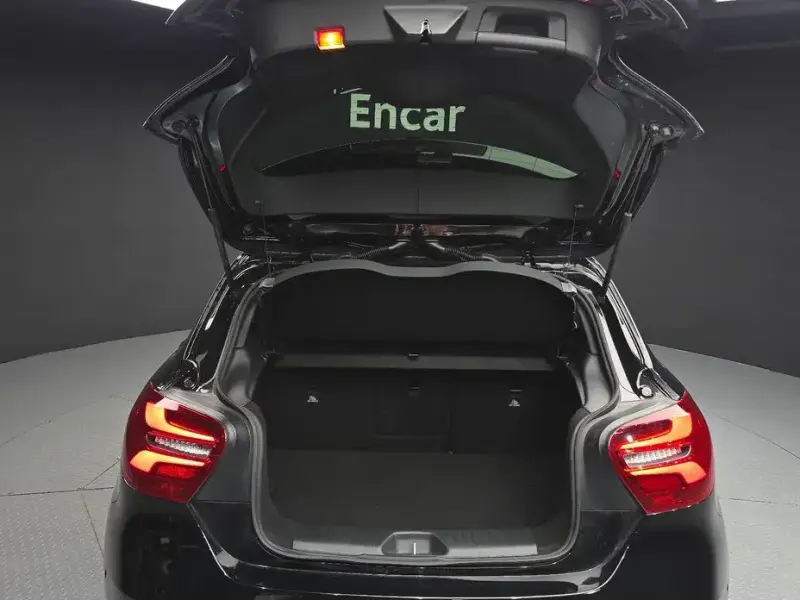 2016 Mercedes-Benz A-Класс с пробегом 116 857 км